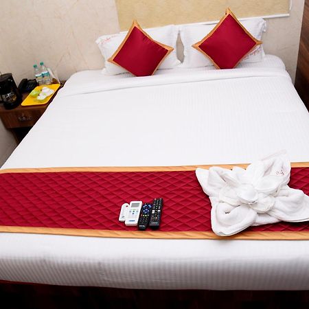 Hotel Sri Vishnu Residency Sriperumbudur Exterior foto
